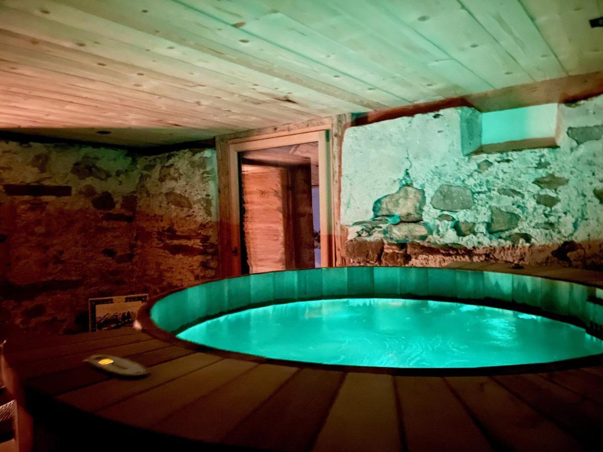 Alpen Charme - Chalet D'Hotes Et Spa Gsteig Eksteriør billede
