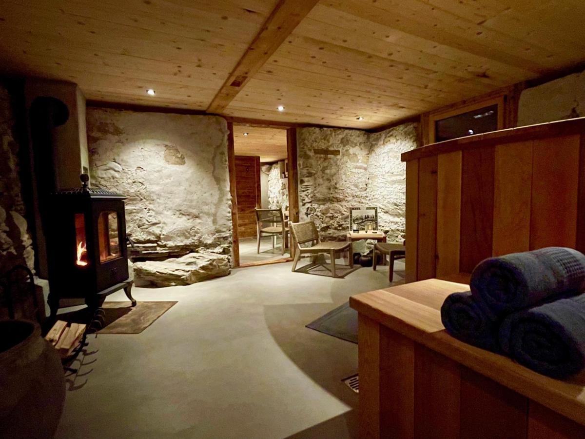 Alpen Charme - Chalet D'Hotes Et Spa Gsteig Eksteriør billede