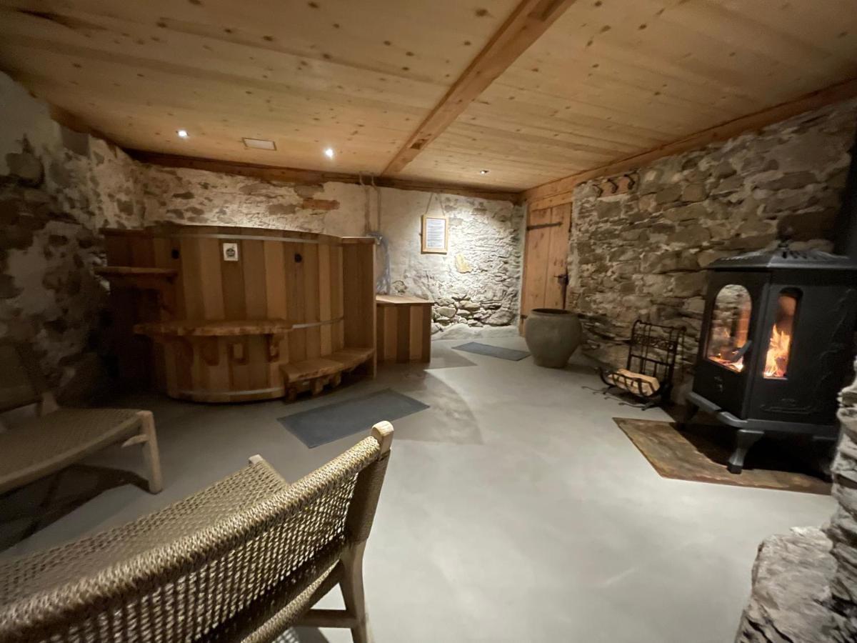 Alpen Charme - Chalet D'Hotes Et Spa Gsteig Eksteriør billede
