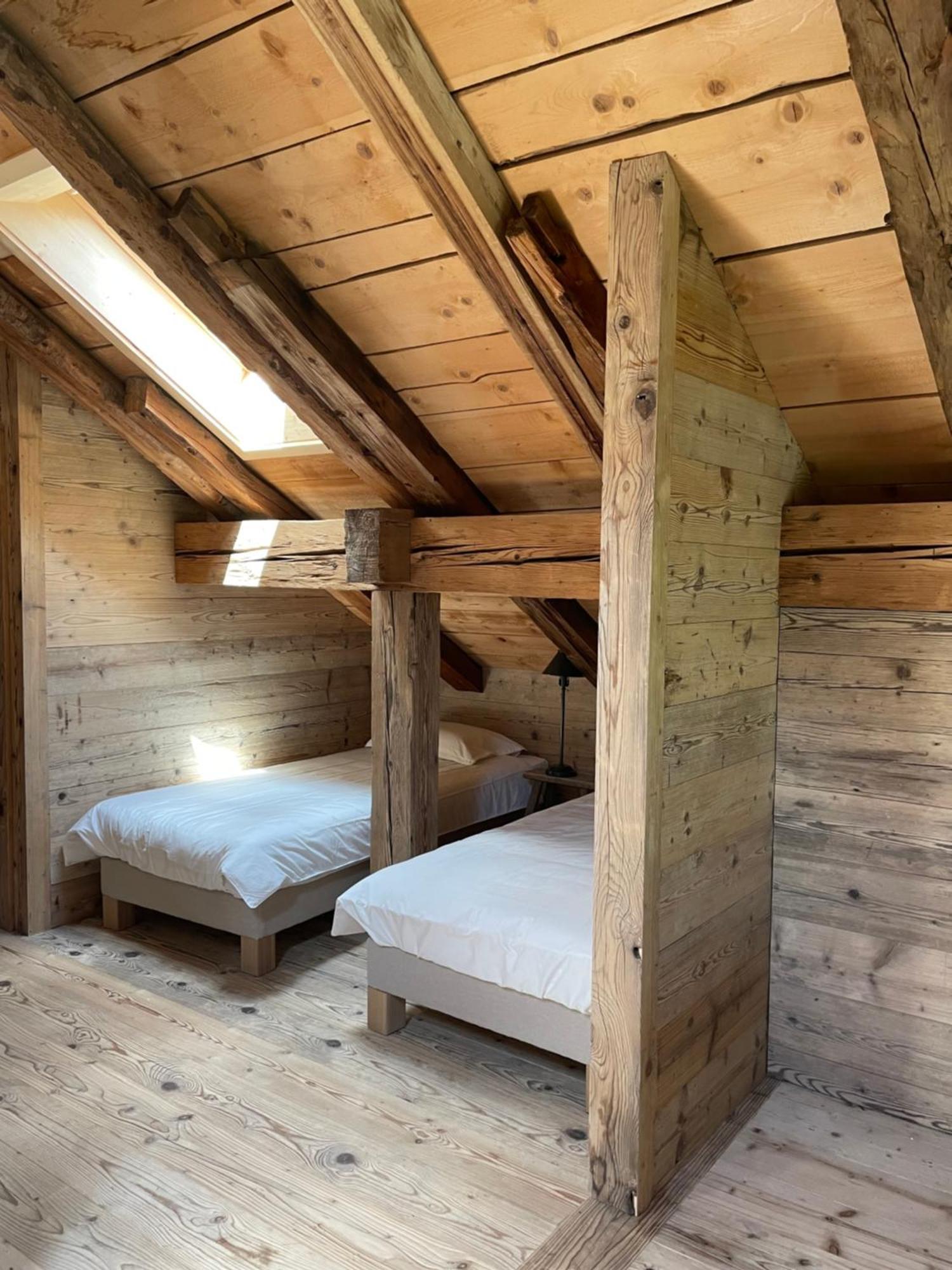 Alpen Charme - Chalet D'Hotes Et Spa Gsteig Værelse billede